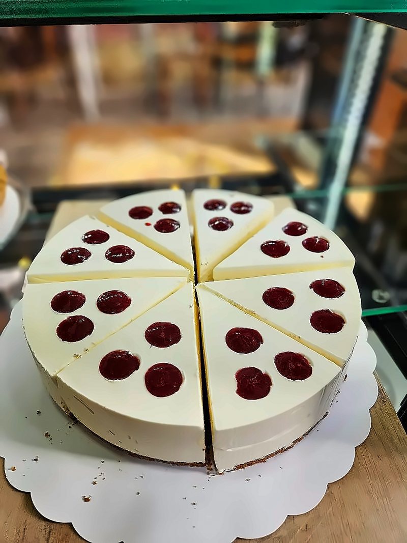 Cheesecake fruits rouges maison du Café Rapp